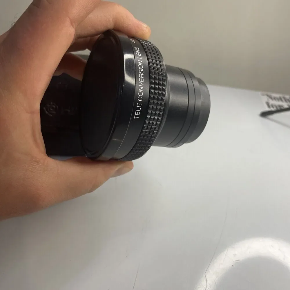 Hitachi Conversion Lens VM-CL50T W/52mm Adapter With Case